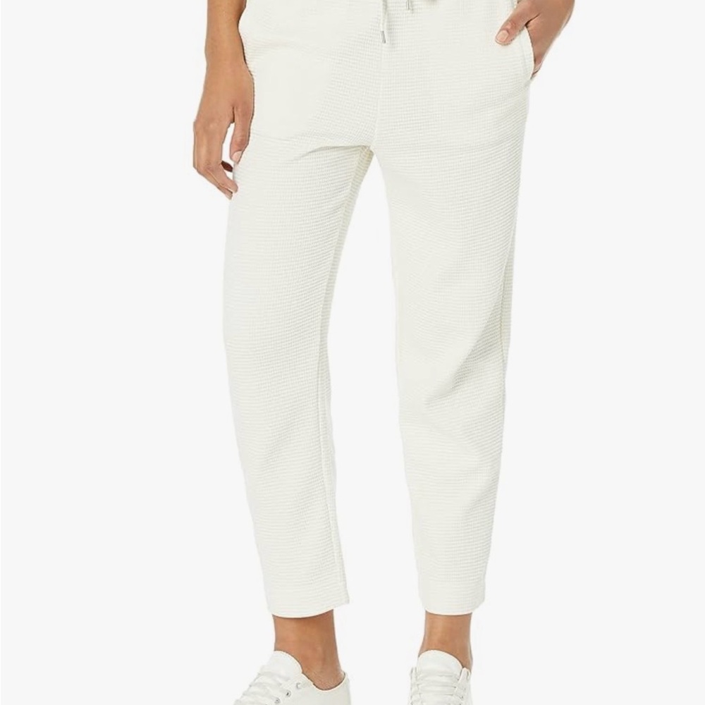 Club Monaco Cream Waffle Joggers
